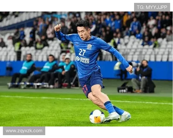 近视眼足球明星的奋斗与荣耀：他们如何克服视力障碍成就辉煌职业生涯